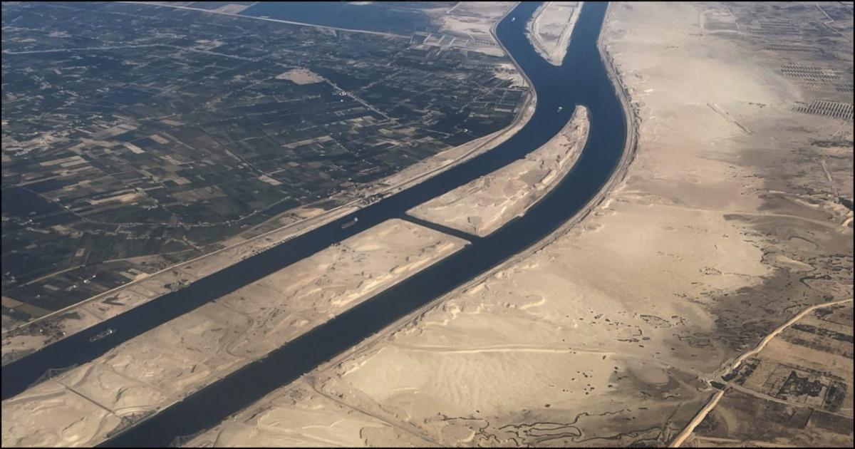 Canal de Suez : l'Égypte inaugure une extension stratégique malgré la chute des revenus