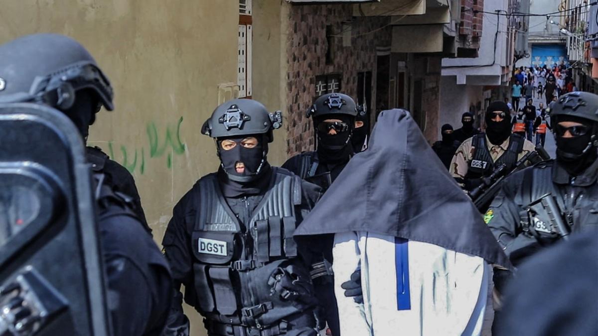 Le Maroc face à l'évolution de la menace terroriste : entre cyber-endoctrinement et connexions sahéliennes Le Maroc face à l'évolution de la menace terroriste : entre cyber-endoctrinement et connexions sahéliennes