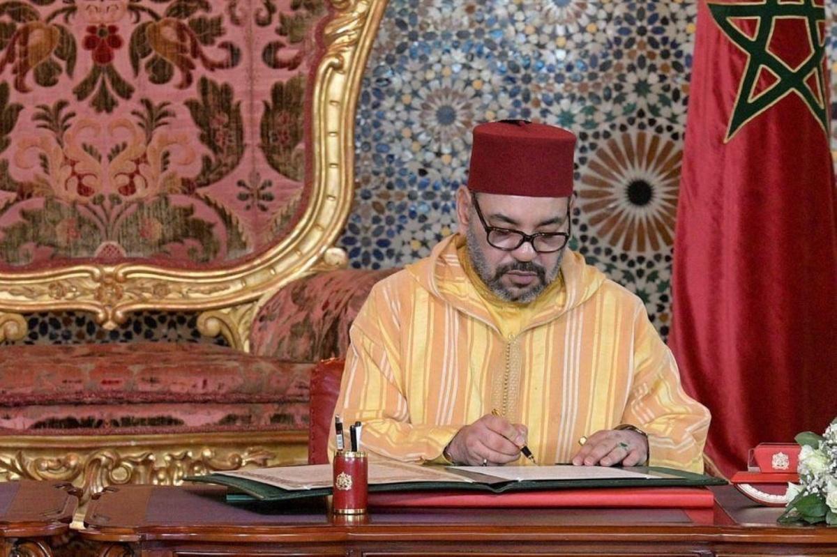 Appel royal après la décision du Conseil de sécurité: invitation aux Marocains de Tindouf et proposition de dialogue avec le président Tebboune