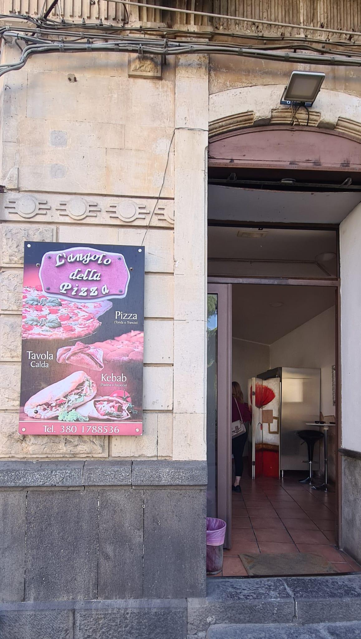 L' Angolo della Pizza di Salvino Anfuso L' Angolo della Pizza di Salvino Anfuso