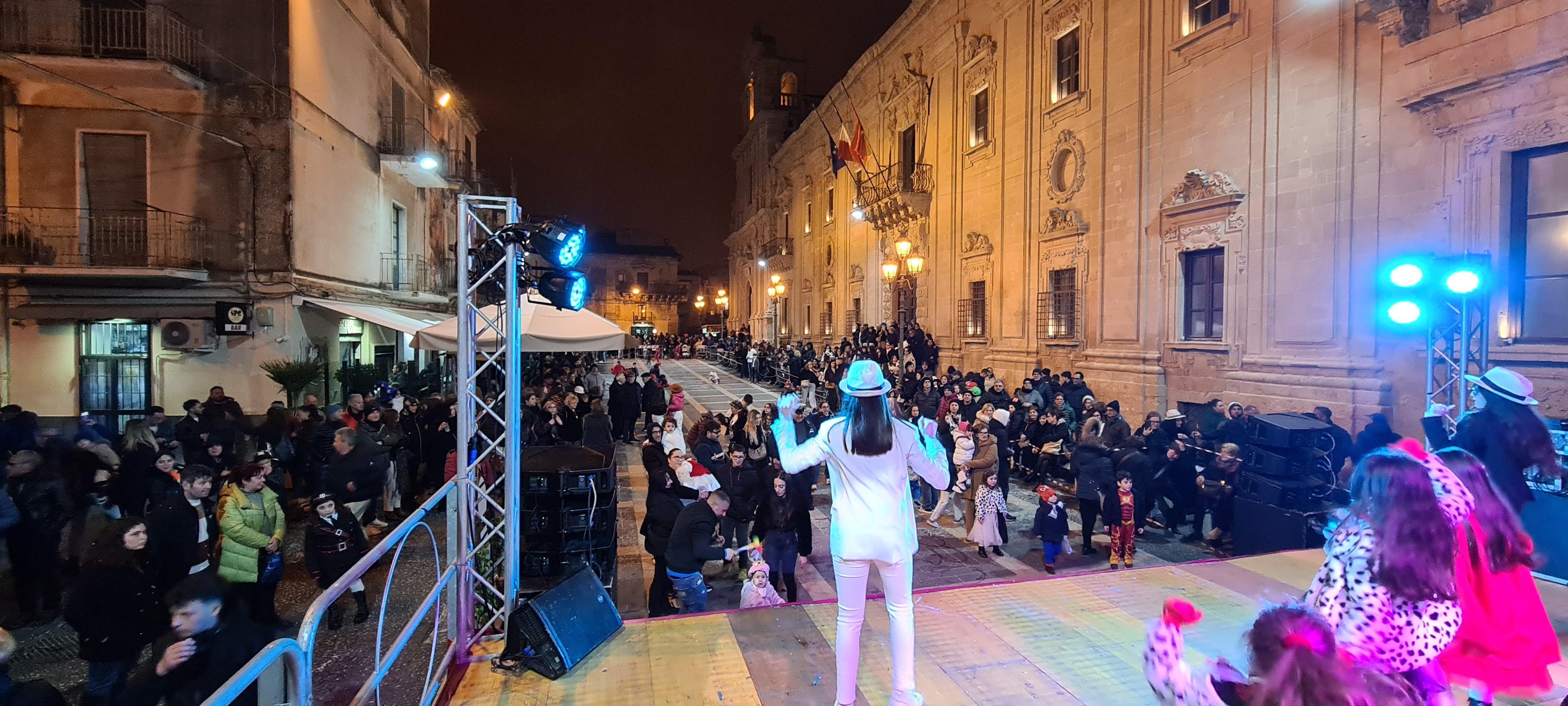 Aspettando i Gruppi in Maschera a cura di Alfia Biondi