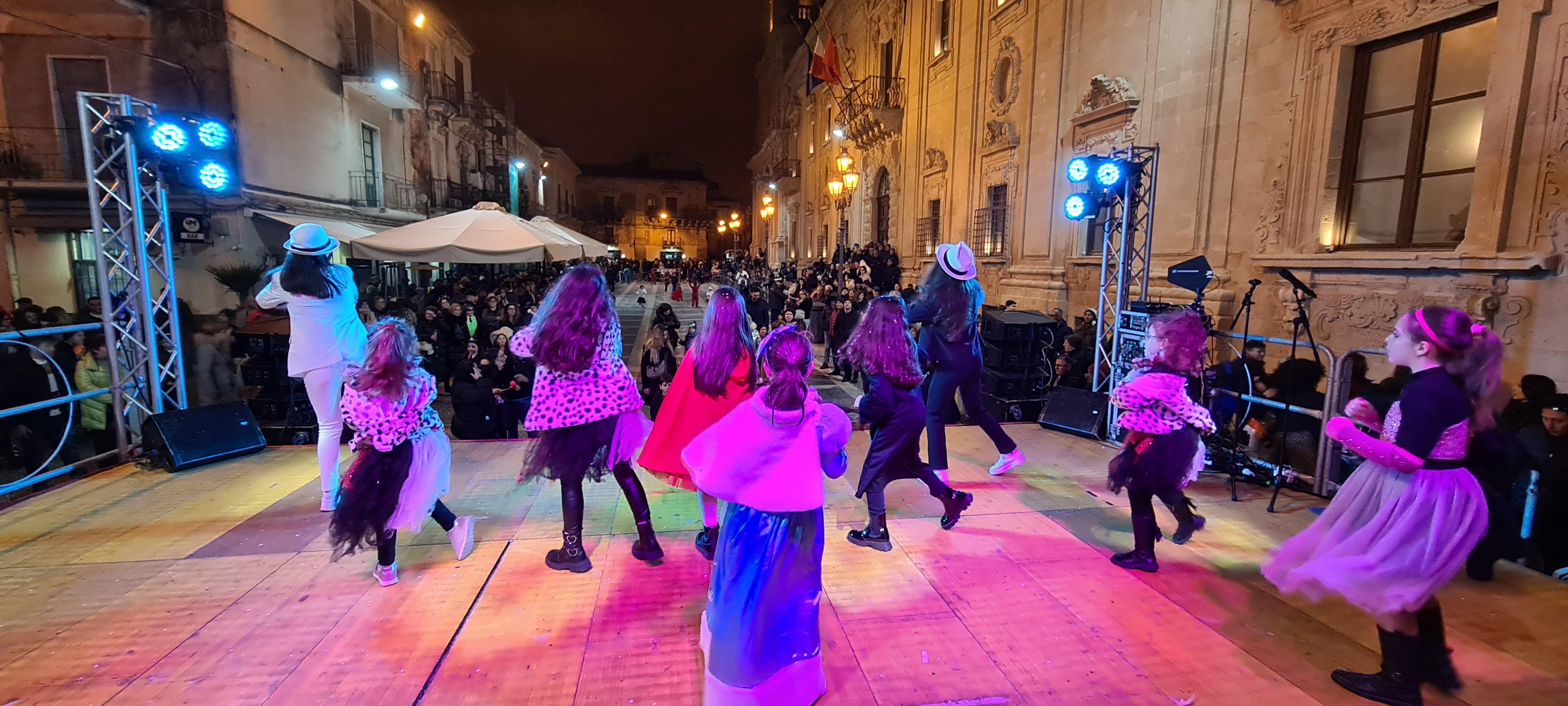 Aspettando i Gruppi in Maschera a cura di Alfia Biondi