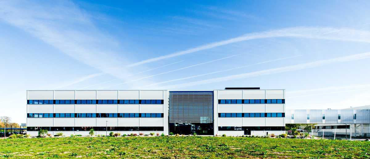 Bâtiments industriels et aéronautiques Bâtiments industriels et aéronautiques