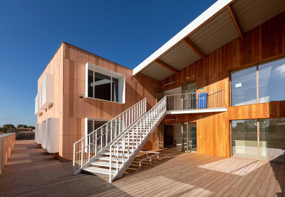 Equipements scolaires et universitaires Equipements scolaires et universitaires