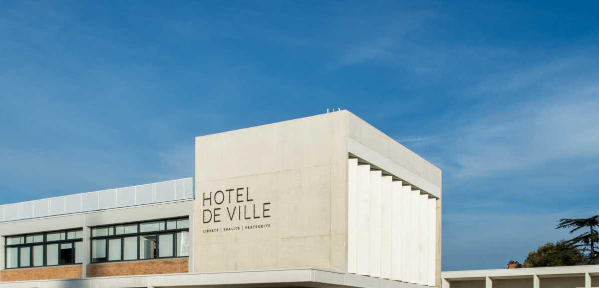 Equipements sportifs, culturels et publics Equipements sportifs, culturels et publics