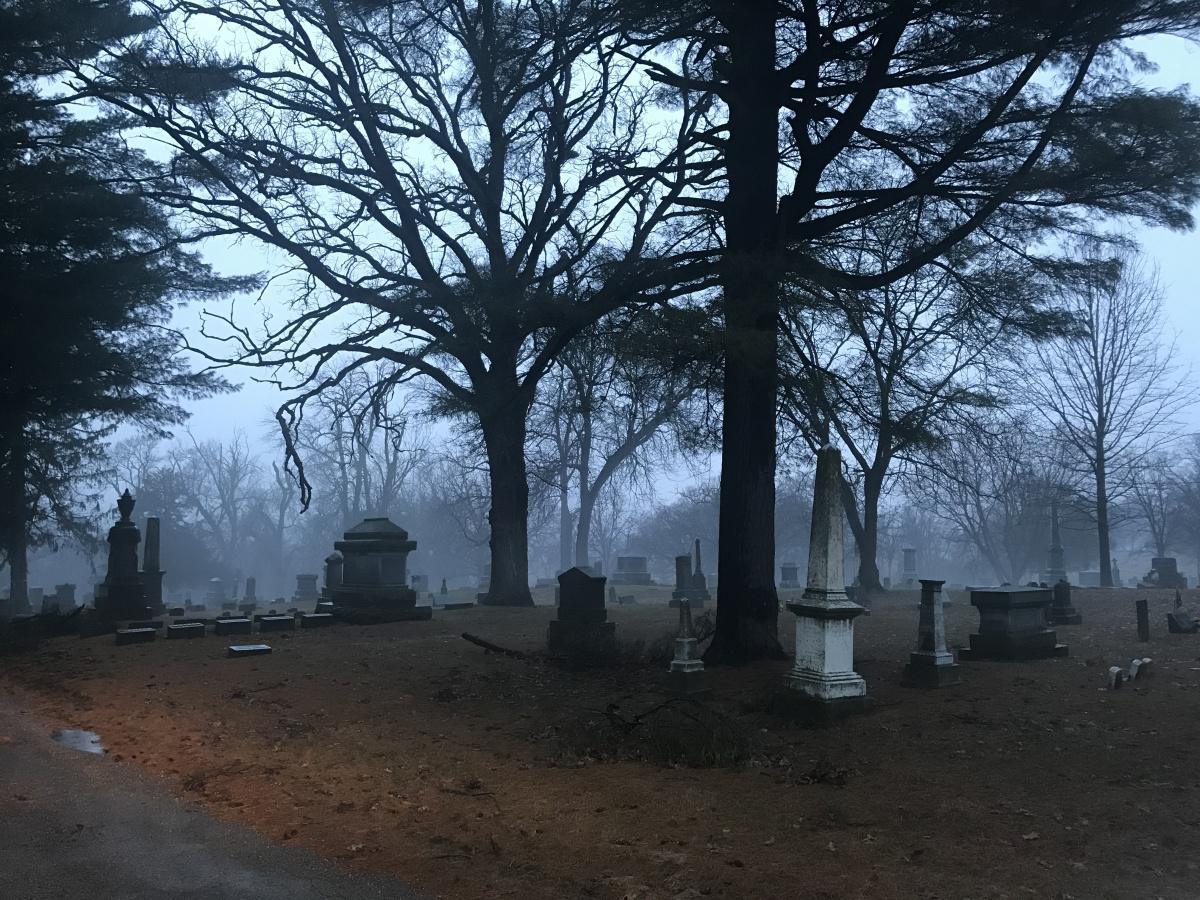 “No Graveyard Ghosts For Him” (March 27, 1909 Galena Daily Gazette) “No Graveyard Ghosts For Him” (March 27, 1909 Galena Daily Gazette)