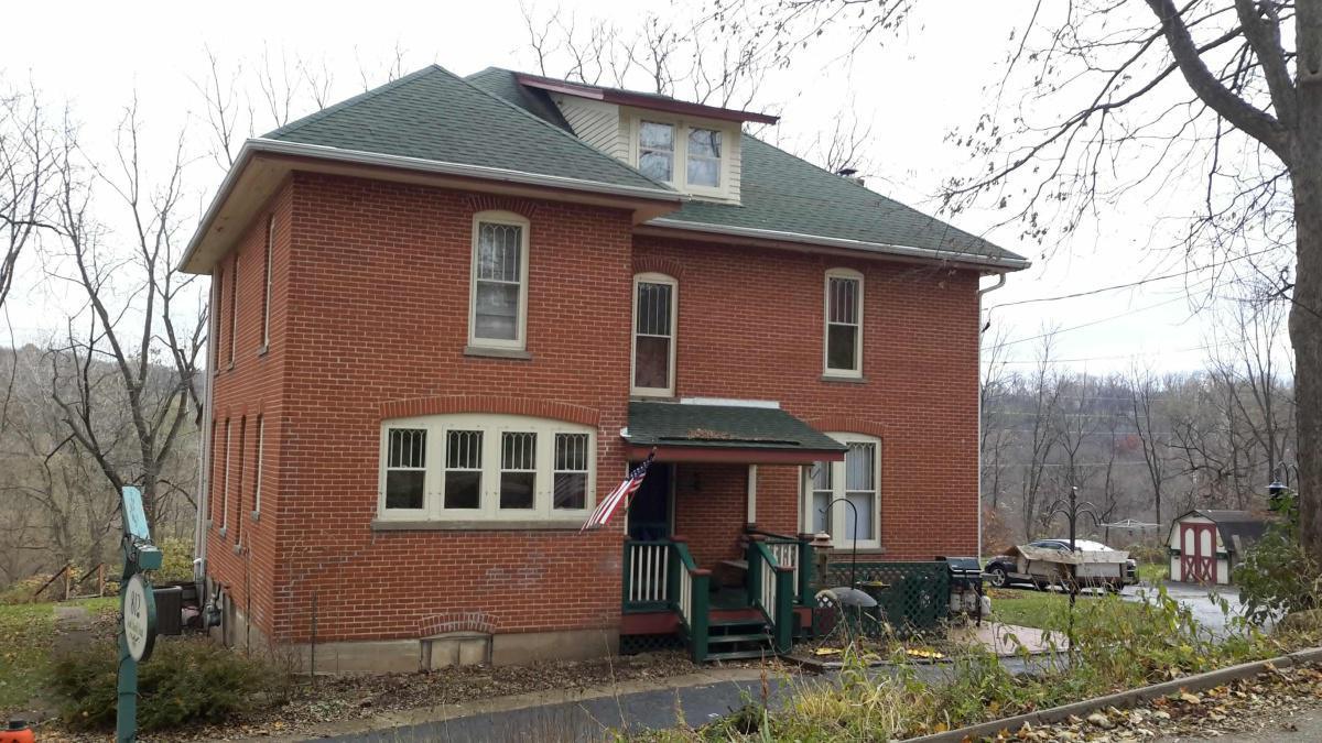 “Guest Presence” “Guest Presence”