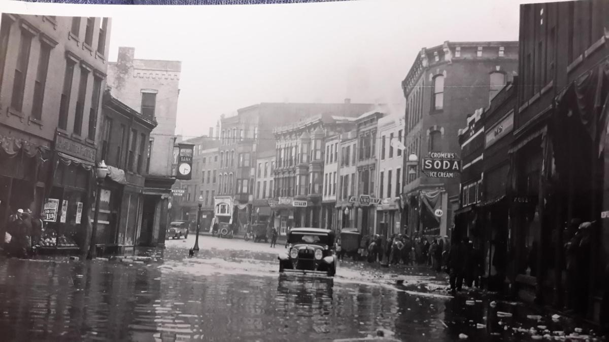 “Puck” “Puck”