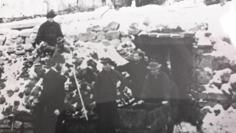 02. 1690-1820 02. 1690-1820