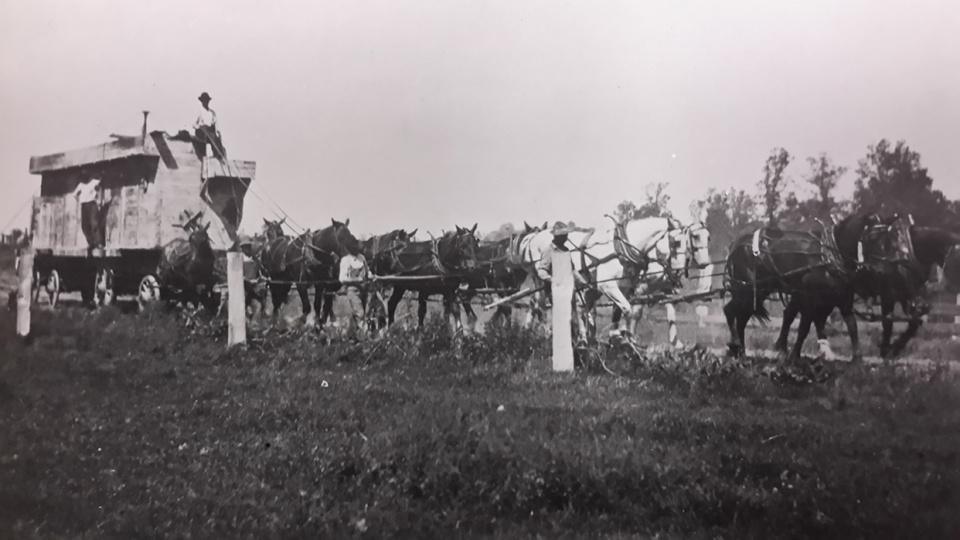 02. 1690-1820 02. 1690-1820