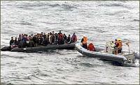 Italie: des immigrés clandestins jetés vivants en mer