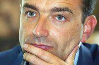 France: le Parlement asphyxié et autres news