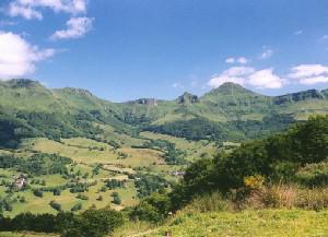 Les monts du Cantal