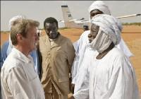Tchad: Déby dans son palais, la rébellion gagne du terrain