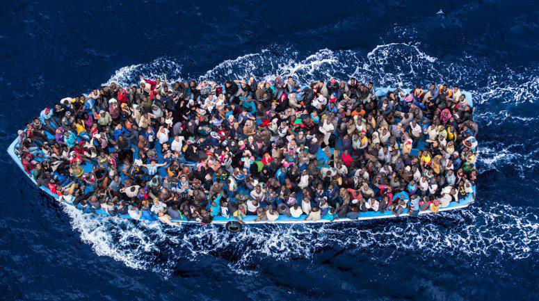 Le défi de l'immigration clandestine en Méditerranée (Reportage)