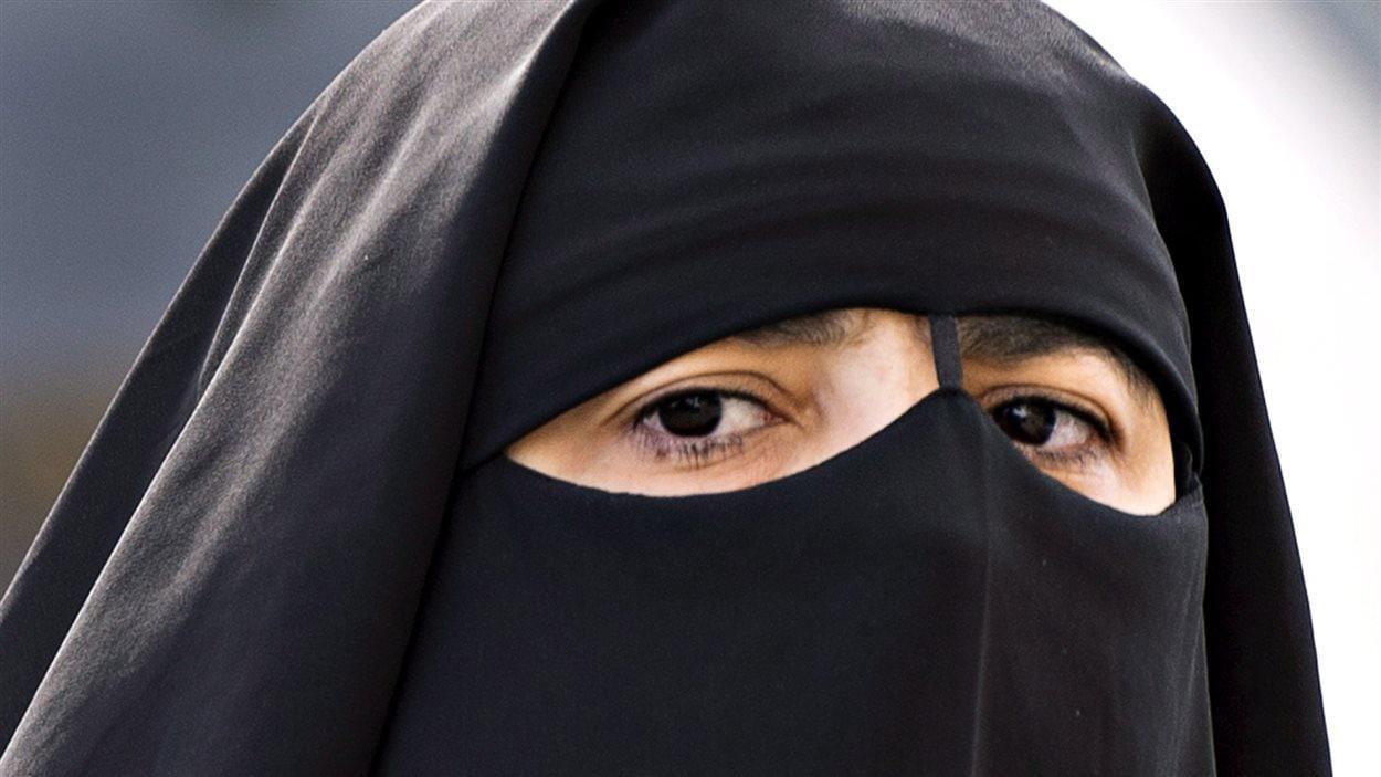 Qatar: Les femmes doivent obtenir la permission d'un tuteur masculin pour bénéficier de soins gynécologiques