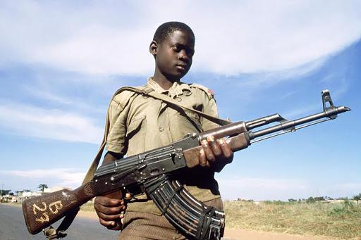 La CPI condamne un ancien enfant-soldat