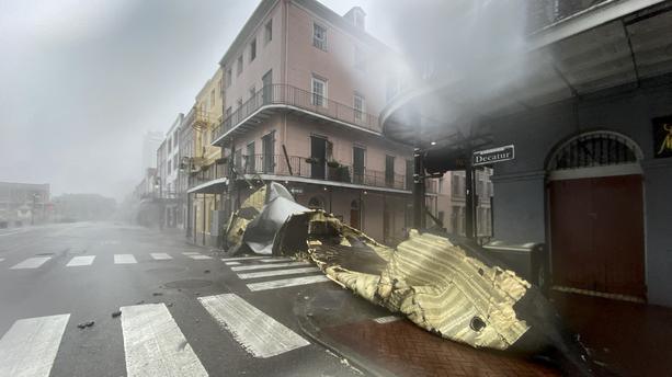 Ouragan Ida : la Nouvelle-Orléans plongée dans le noir