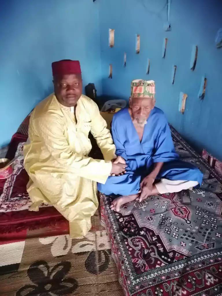 Mr Banfa est marabout vaudou en Loire-Atlantique