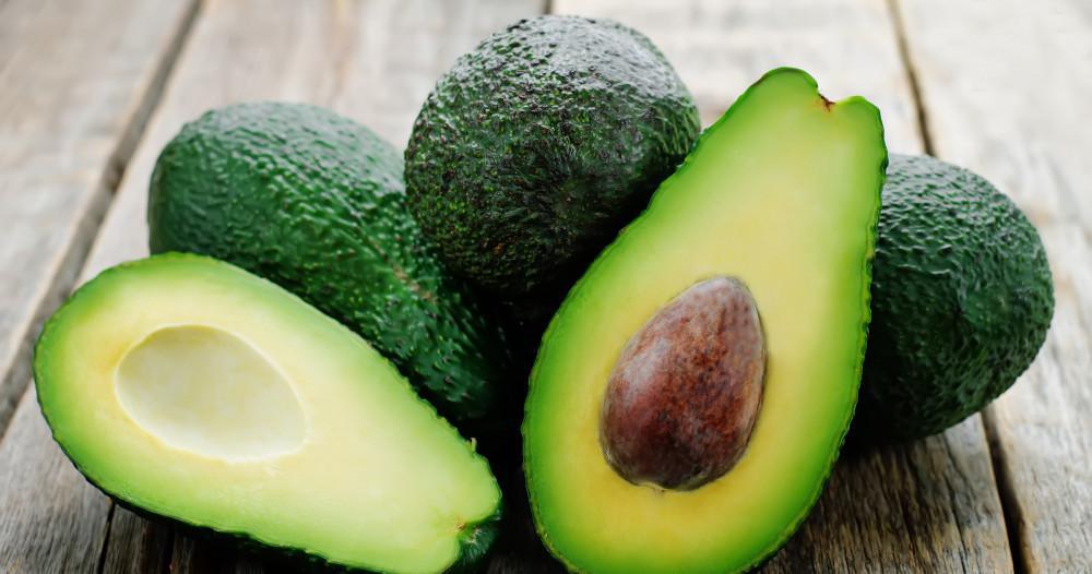 Ce fruit « gras » réduirait... la graisse abdominale