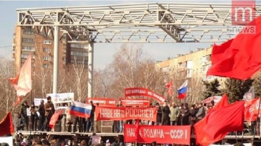Ukraine: le gouvernement gigote
