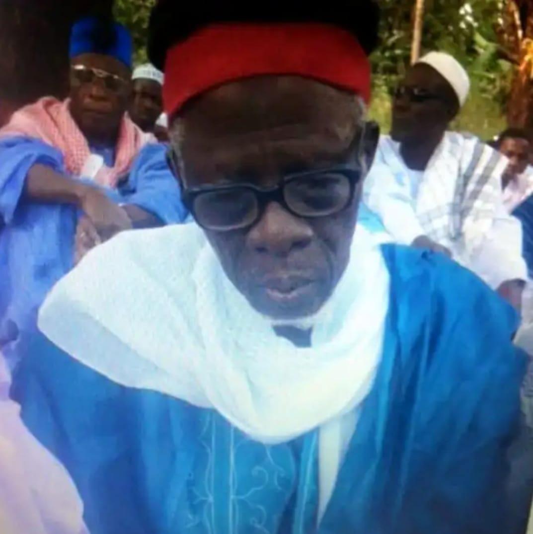 Mr Youssef à Vienne, Echirolles, en Isère. Grand voyant médium marabout Africain, Tél ou whatsapp : 06 52 85 59 59, retour affectif rapide, travail, santé, chance, protection