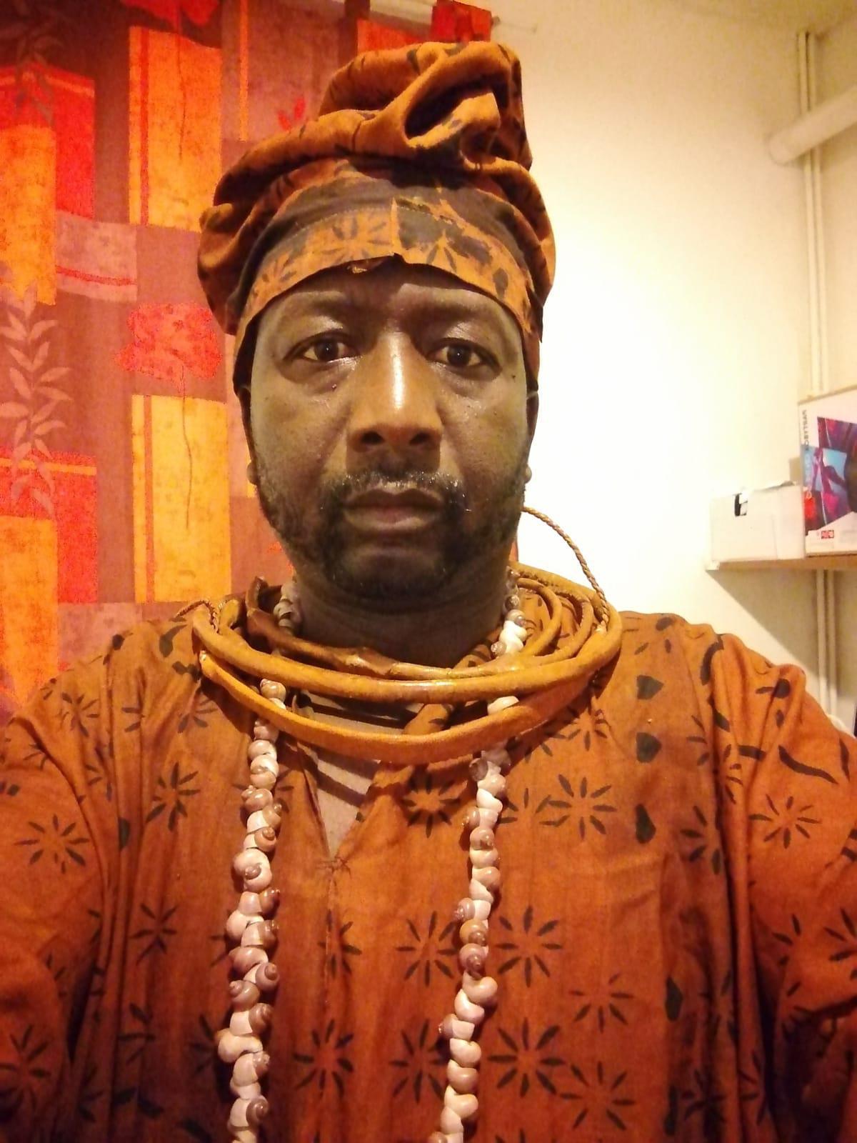 Professeur LAMINE Marabout voyant Médium Sérieux, Tel ou Whatsapp : 07 51 34 58 00, à Albert, Péronne, dans la Somme, Marabout africain de confiance spécialiste en travaux occultes et rituel de retour affectif puissant