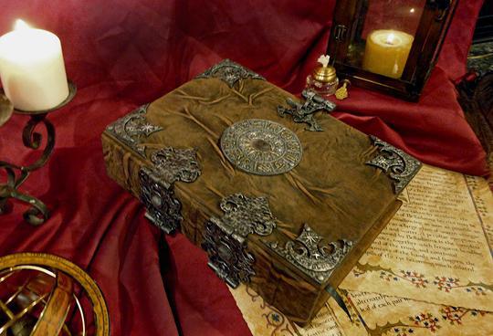 Marabout traditionnel expérimenté, le Voyant Médium Marabout OUMAR, à Tours, Saint-Cyr-sur-Loire, en Indre-et-Loire, Tel :06 30 46 97 71 - WhatsApp : 00224 625 244 934 - Rituel d'amour rapide