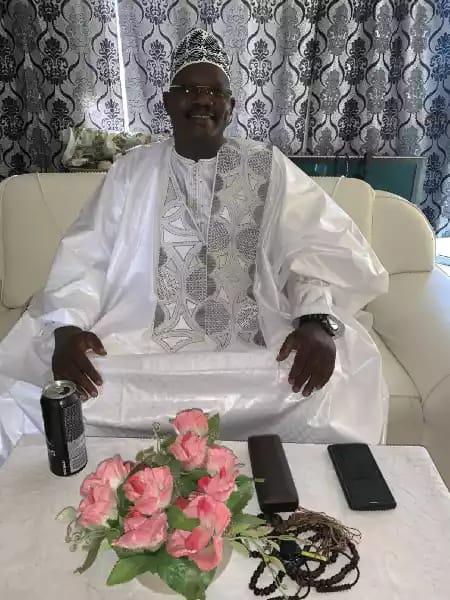 Maître HAROUNA Voyant, Médium et grand Marabout reconnu, à, Pointe-à-pitre, Vieux-Habitants, en Guadeloupe - Té+Whatsapp :non surtaxée au (+590) 06 90 69 45 70, une voyance extraordinaire !