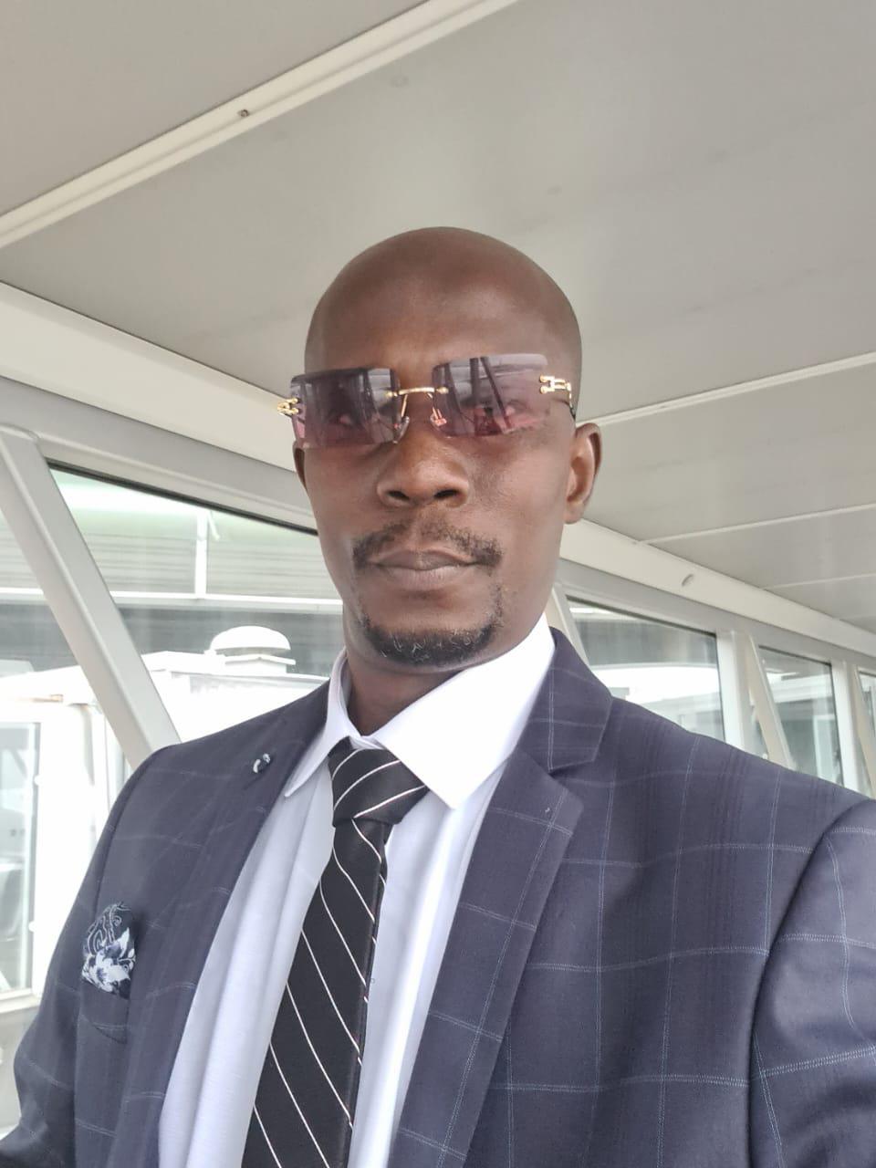 Professeur MAMADOU en SUISSE, à, Martigny, Prilly : Meilleur voyant médium Marabout retour affectif - Tel : +41 79 340 74 99 ou WhatsApp au 06 06 41 56 95