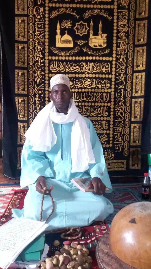 VOYANT MBANGA 🔮: Le Meilleur Voyant Médium et Grand Marabout Puissant et Reconnu, à Massy , Les Ulis dans l'Essonne 91, grand spécialiste de l'amour et des relations de couple - Tel+Watsap 07 51 12 20 50,