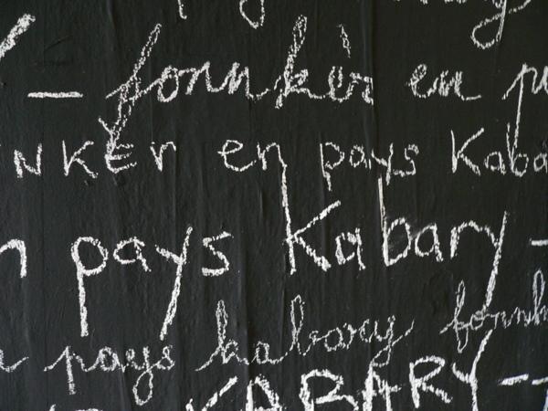 "C'était Hier" .... la graphie étymologique