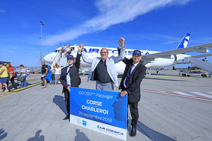 Air Corsica fête son cent millième passager sur Bruxelles-Charleroi