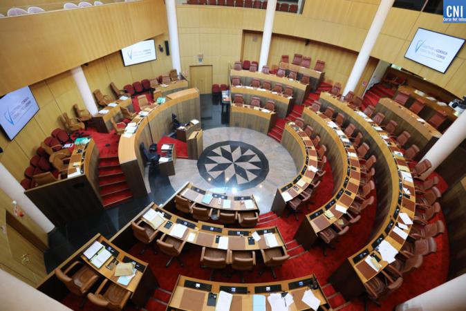 L’Assemblée de Corse valide le plan d’urgence contre le COVID19 et craint un cataclysme