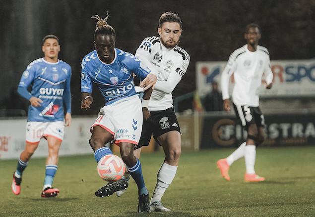 Le FC Borgo ne tient pas la distance à Concarneau Le FC Borgo ne tient pas la distance à Concarneau