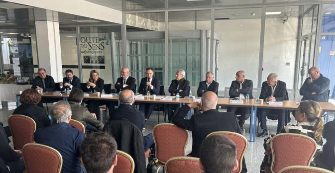 Gilles Simeoni : « Un pas énorme a été fait pour la Balagne et dans notre vision globale du transport aérien » Gilles Simeoni : « Un pas énorme a été fait pour la Balagne et dans notre vision globale du transport aérien »