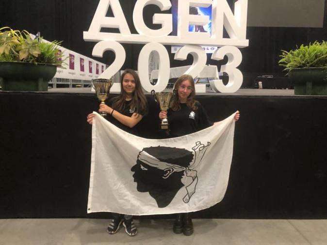 La Corse brille au Championnat de France d'Échecs des jeunes avec Calypso Deladerriere (2e) et Elora Micheli (3e)  La Corse brille au Championnat de France d'Échecs des jeunes avec Calypso Deladerriere (2e) et Elora Micheli (3e)