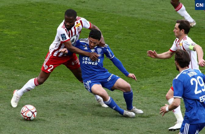 Calendrier de Ligue 2 : les dates du derby entre le SC Bastia et l’AC Ajaccio