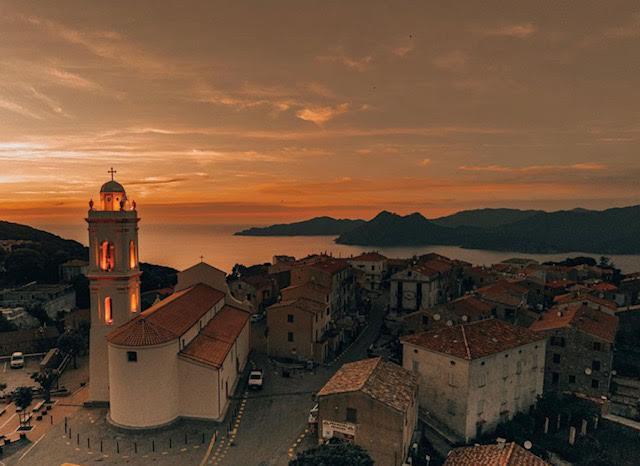 La photo du jour : Piana au coucher du soleil