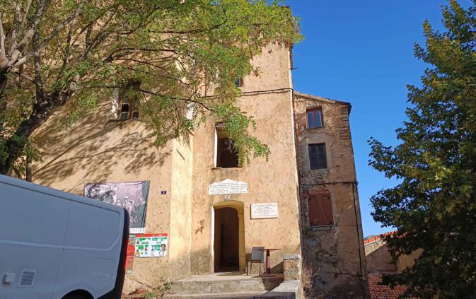 En immersion dans les archives de la Société Historique de Corte En immersion dans les archives de la Société Historique de Corte