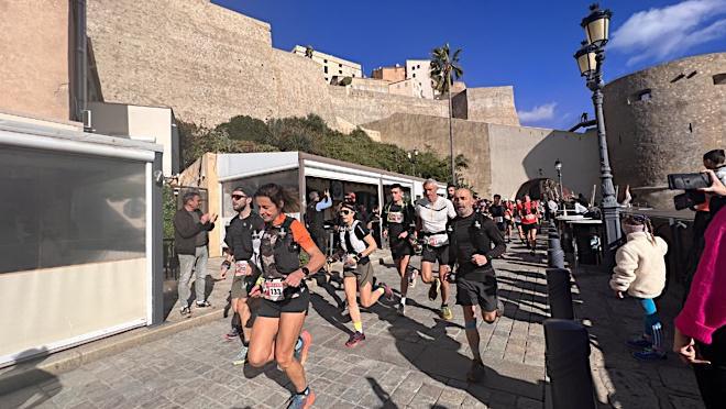 Plus de 700 coureurs au Trail in Calvi 2.0 : quel succès ! Plus de 700 coureurs au Trail in Calvi 2.0 : quel succès !