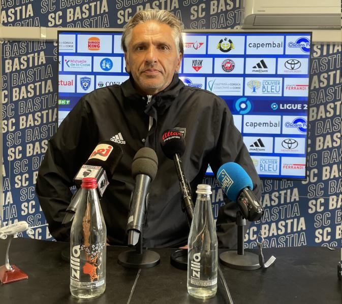 Coupe de France : "Ne pas tomber dans le piège" prévient l’entraineur du SCB, Régis Brouard Coupe de France : "Ne pas tomber dans le piège" prévient l’entraineur du SCB, Régis Brouard