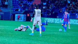 Le Sporting s'incline en fin de match à Caen (1-0) Le Sporting s'incline en fin de match à Caen (1-0)