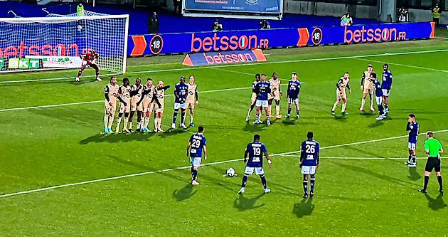Sporting : la bonne et prolifique réaction à Dunkerque Sporting : la bonne et prolifique réaction à Dunkerque