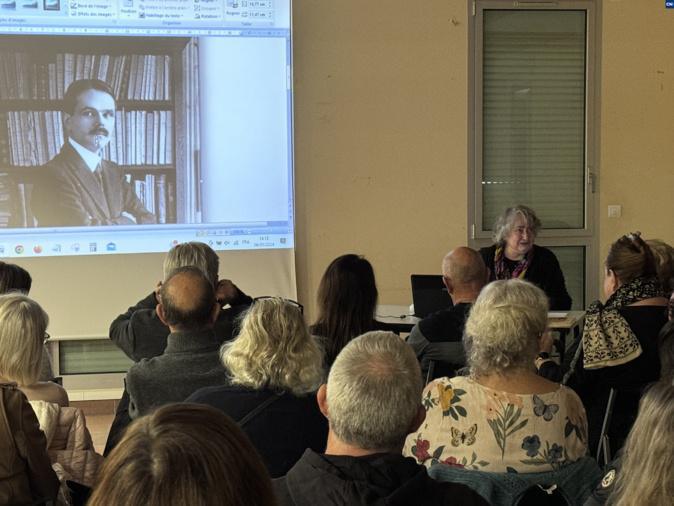 Calvi : L'hommage de la ville à Adolphe Landry Calvi : L'hommage de la ville à Adolphe Landry