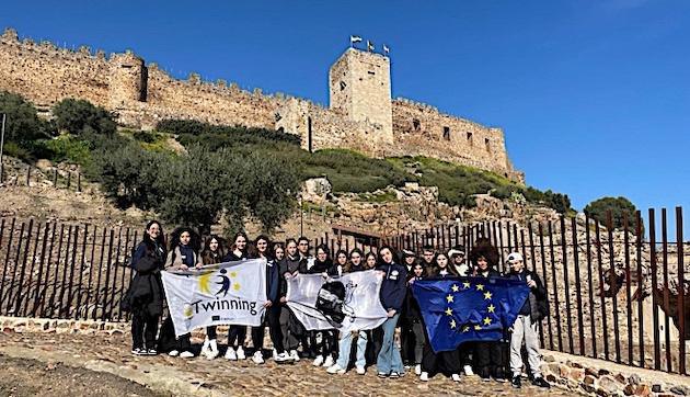 20 élèves du collège de Calvi en Espagne pour Erasmus + 20 élèves du collège de Calvi en Espagne pour Erasmus +