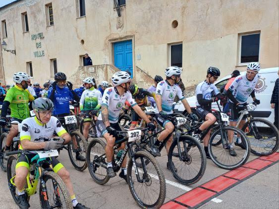 VTT à Bonifacio : Victoire de Sébastien Sénéchal (VCA) à Bonifacio