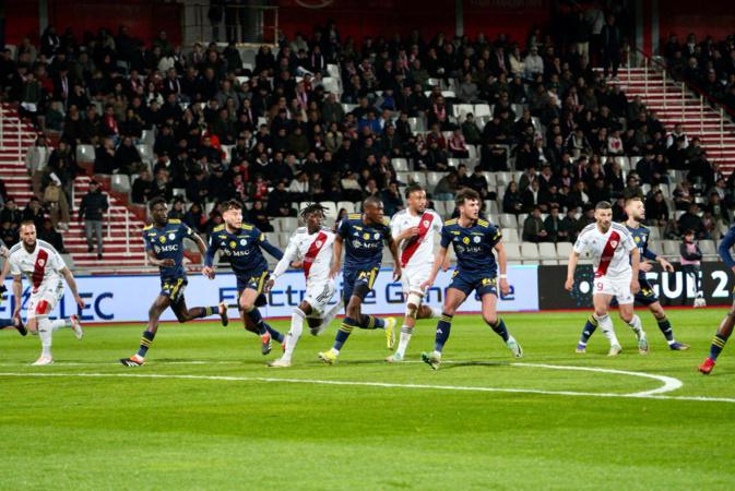 ​Ligue 2 – L’AC Ajaccio chute face à Annecy (1-3)