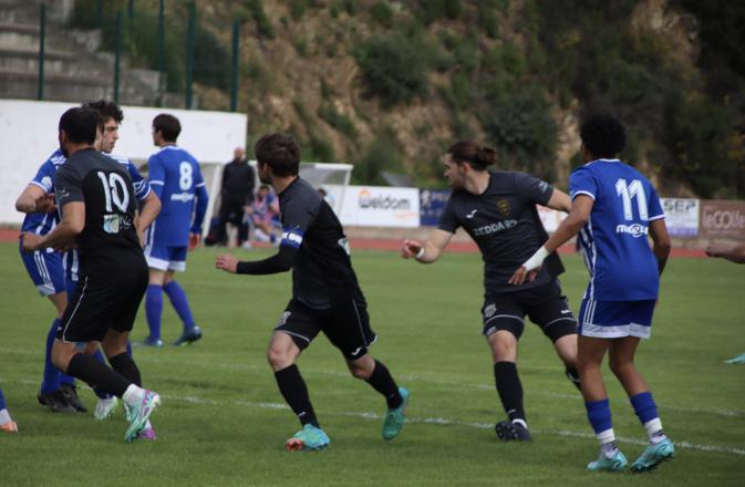 Football : Les clubs du grand sud Grand Sud poursuivent sur leur lancée Football : Les clubs du grand sud Grand Sud poursuivent sur leur lancée