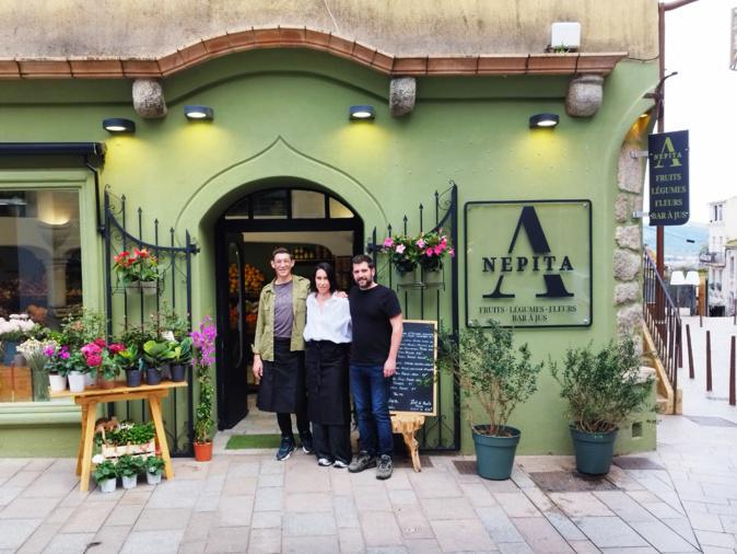 Porto-Vecchio : un primeur a ouvert, on peut enfin acheter des fruits et légumes en ville Porto-Vecchio : un primeur a ouvert, on peut enfin acheter des fruits et légumes en ville